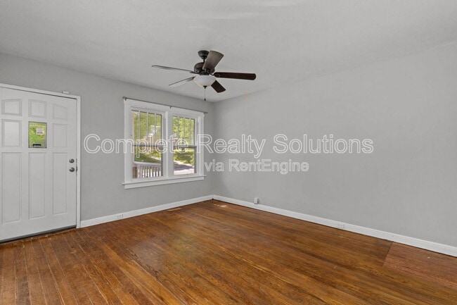 Building Photo - 40 S Hartnett Ave