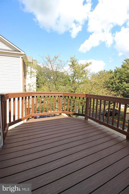 Building Photo - 11799 Valley Ridge Cir
