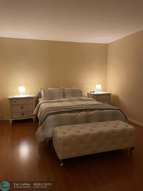 Building Photo - 2828 Casita Way