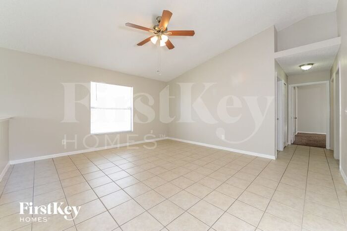 Building Photo - 7547 Groveoak Dr
