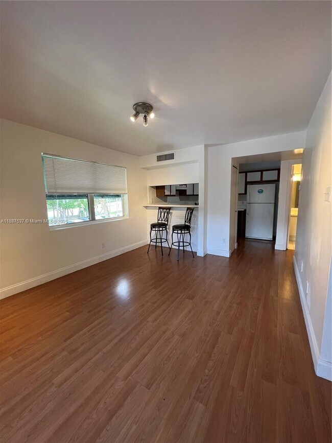 Building Photo - 15300 SW 106th Terrace