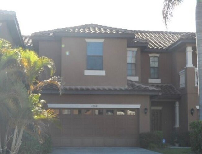 Primary Photo - Gated Community of La Fortuna in Kissimmee
