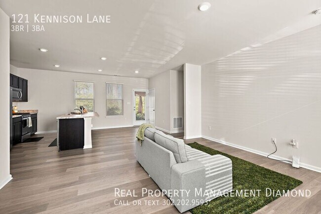 Building Photo - 121 Kennison Ln