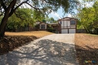 Building Photo - 632 Manning Dr