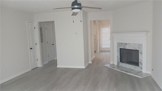 Building Photo - 5677 Wind Gate Ln