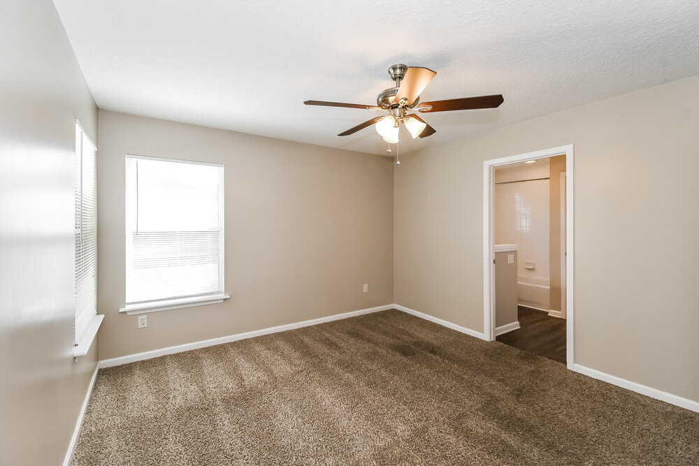 Building Photo - 1321 Spruce St