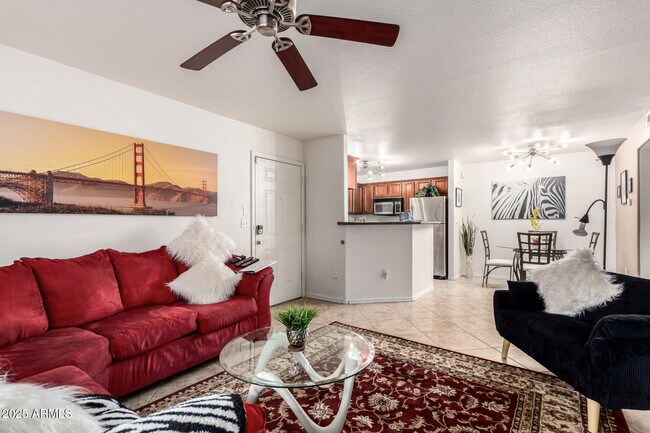 Building Photo - 17017 N 12th St