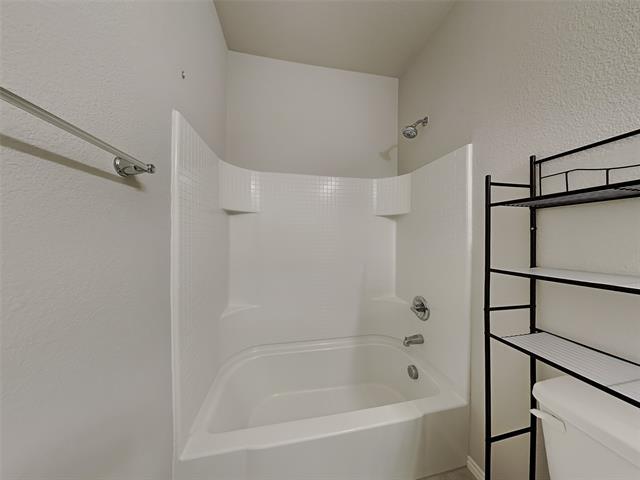 Building Photo - 6261 Outrigger Rd