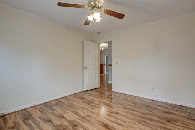 Building Photo - 428 Capeside Dr