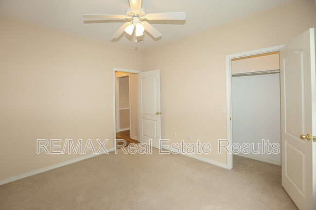 Building Photo - 6454 Norman Ave