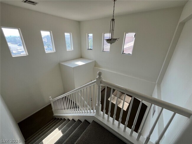 Building Photo - 5519 Amy Lynn St