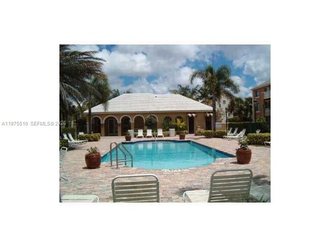 Building Photo - 711 SW 111th Way