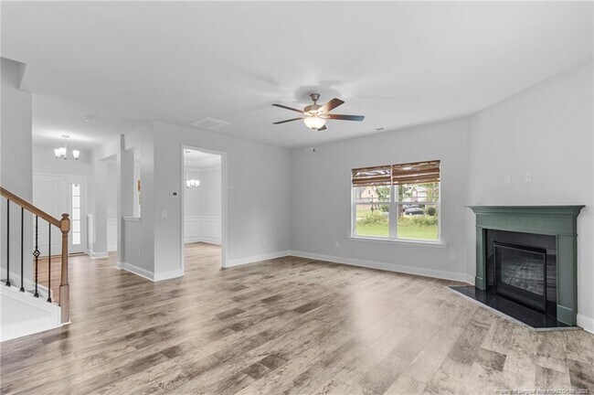 Building Photo - 243 Spring Flowers Dr