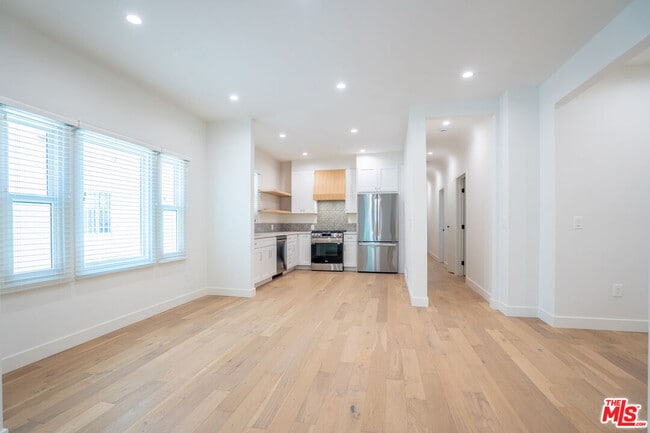 Building Photo - 6513 Orange St