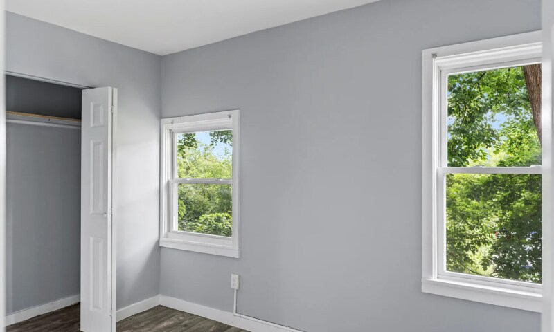 Building Photo - 21 W Sunnyside Way