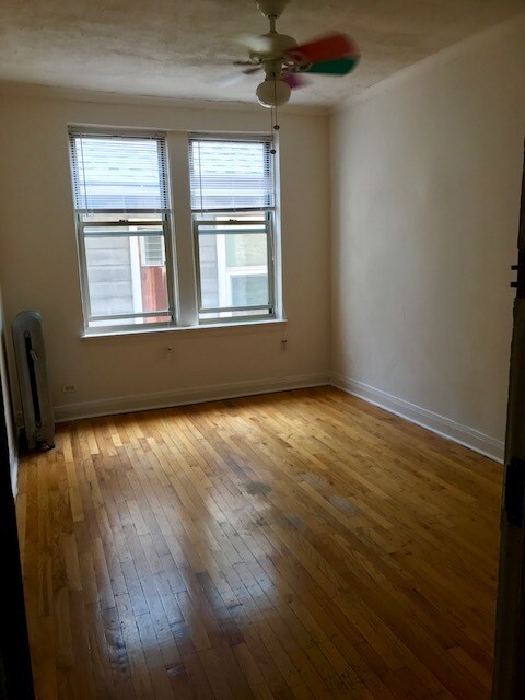 Building Photo - 640 Briar