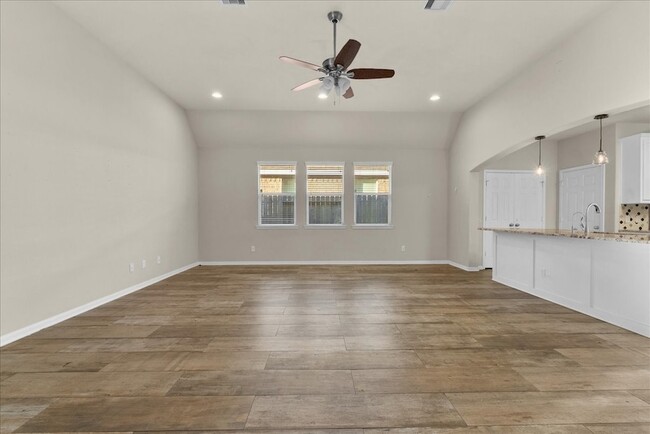 Building Photo - 8306 Hampton Bay Drive