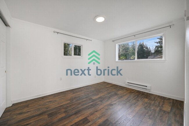 Building Photo - Charming 3-Bedroom Home in Auburn Near Green River College with Fenced Yard & Prime Location!