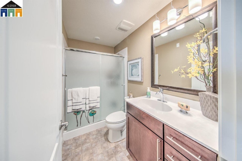 Building Photo - 4740 Norris Canyon Rd