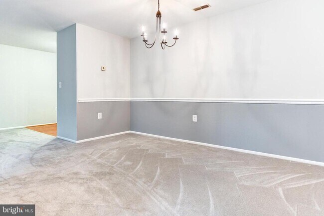Building Photo - 18110 Chalet Dr