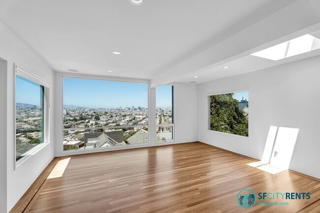 Building Photo - Bernal Heights: Remodeled Single Family Home w/ Views, Hot Tub & Solar Panels