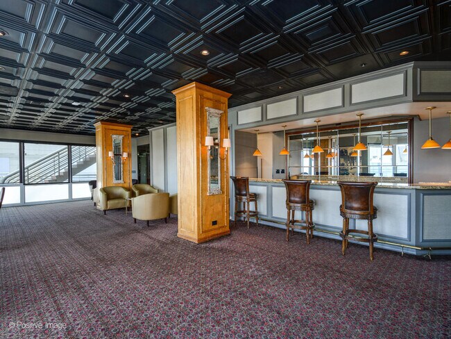 Building Photo - 195 N Harbor Dr