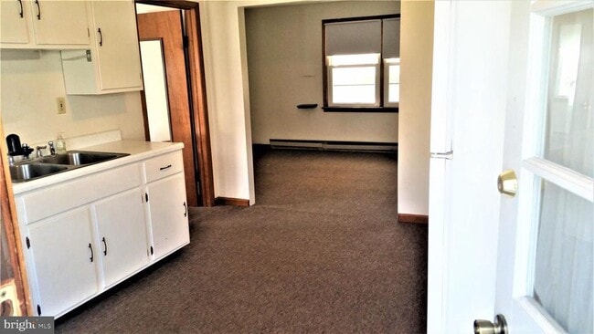 Building Photo - 1154 Steamboat Rd