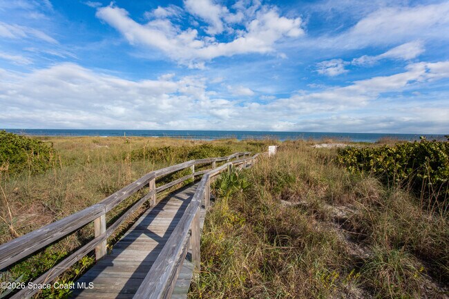 Building Photo - 2100 N Atlantic Ave