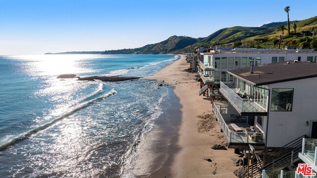 Building Photo - 25216 Malibu Rd