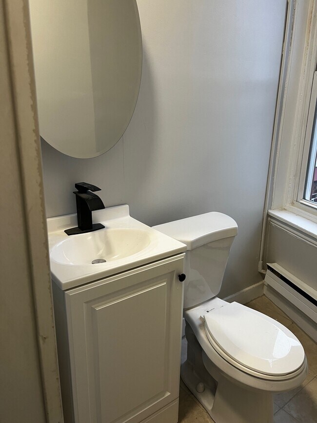 Building Photo - 7124 Germantown Ave