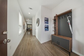 Building Photo - 21126 Coral Blossom Ln