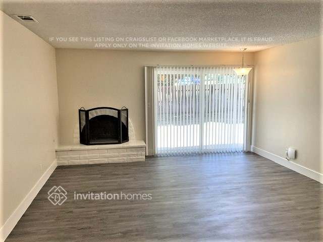 Building Photo - 35334 Mountain View St