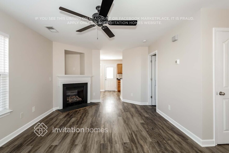 Building Photo - 104 Glencroft Dr