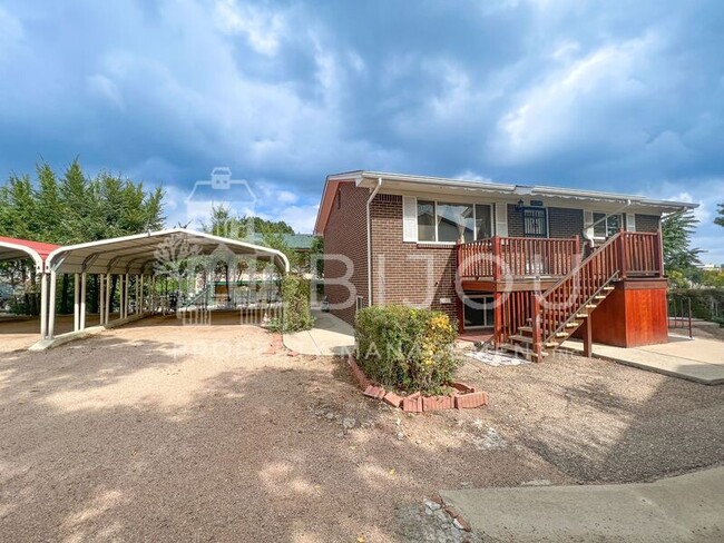 Building Photo - 4418 N Chestnut St