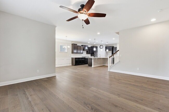 Building Photo - 686 Northlake Blvd