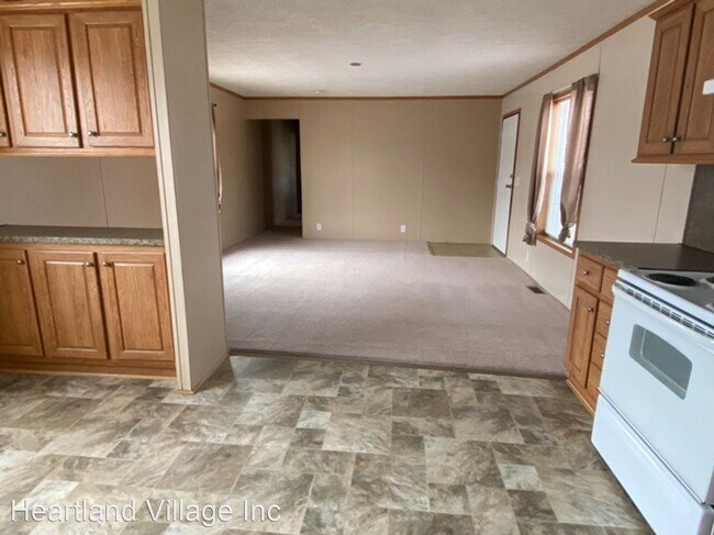 Building Photo - 3 br, 2 bath House - 213 A St