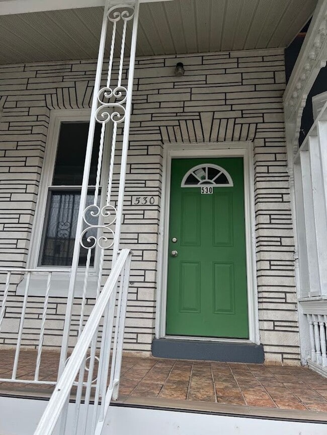 Building Photo - 530 N 8th St