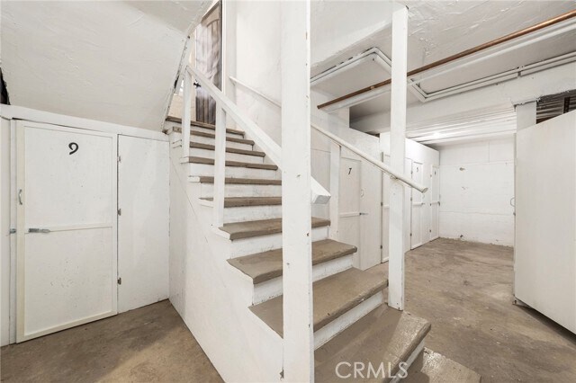 Building Photo - 1827 E 4th St