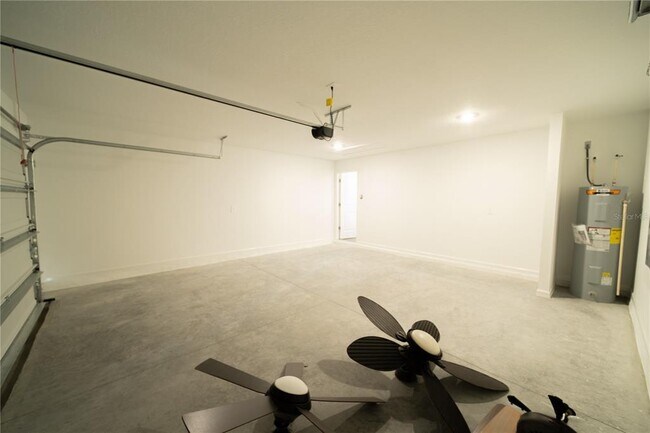 Building Photo - 4757 SW 83rd Lp
