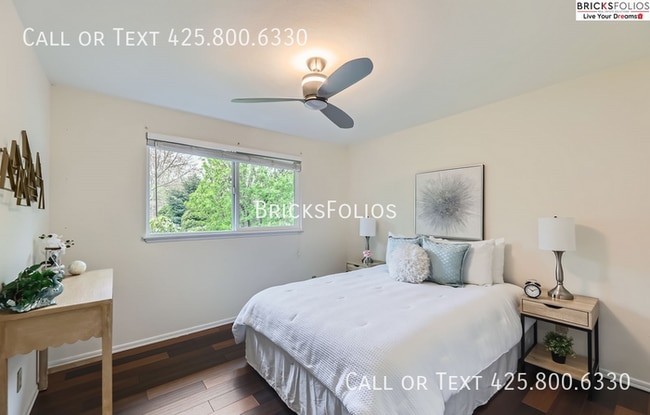 Building Photo - Inviting Bothell Home: Your Sanctuary with...