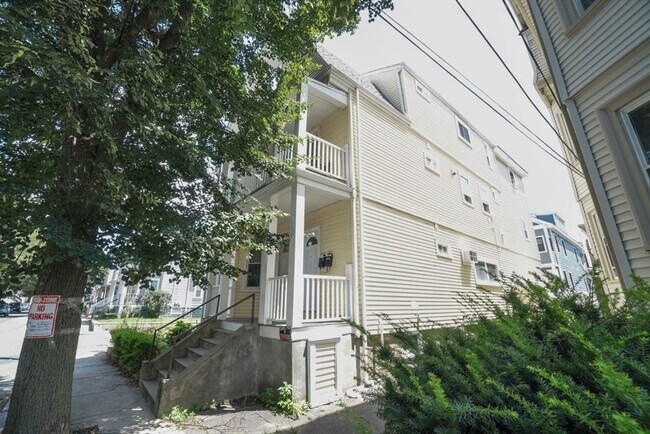 Building Photo - 55 Prichard Ave