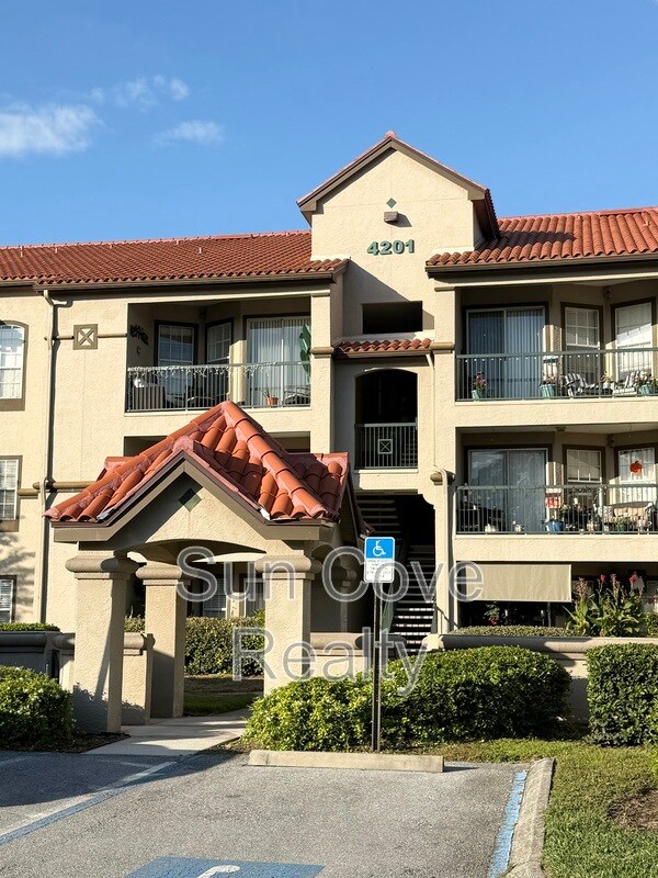 Primary Photo - 4201 Woodstorks Walk Way