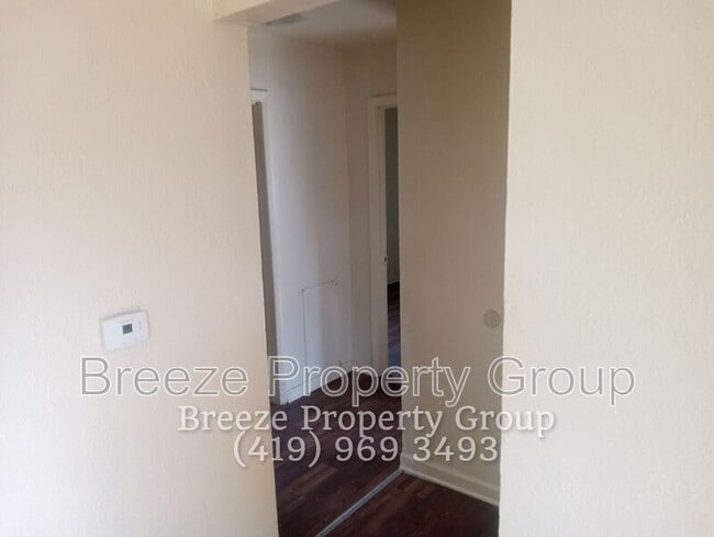 Building Photo - 1531 Freedom St