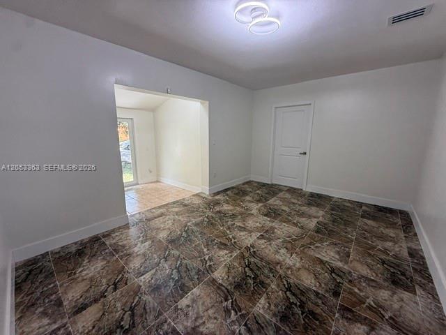 Building Photo - 1121 NW 56th St