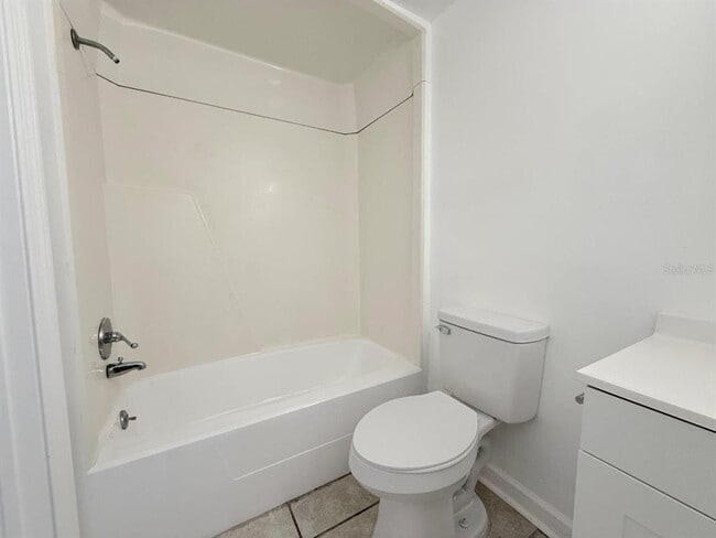 Building Photo - 3301 58th Ave S