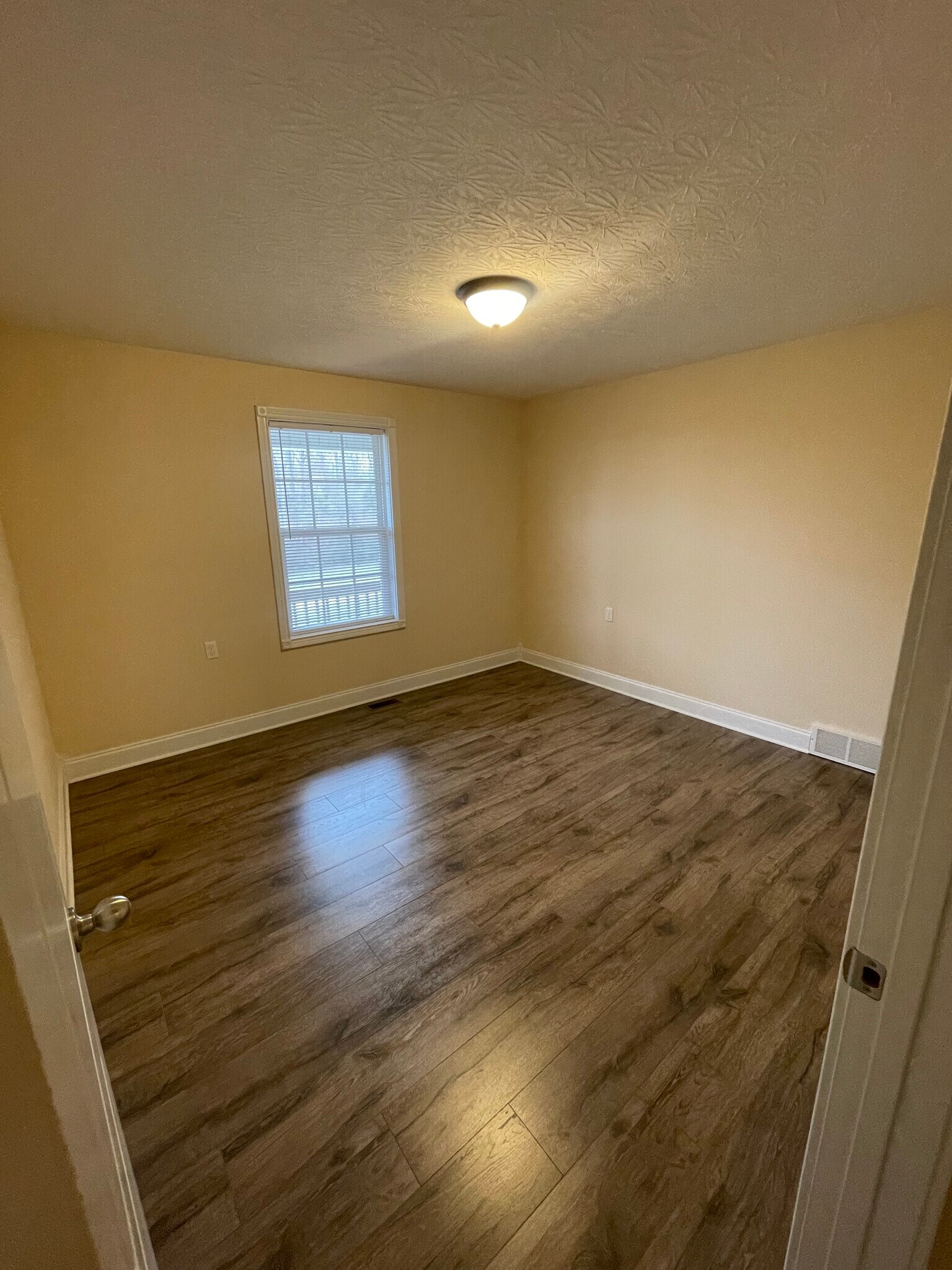 Building Photo - 224 Homewood Blvd