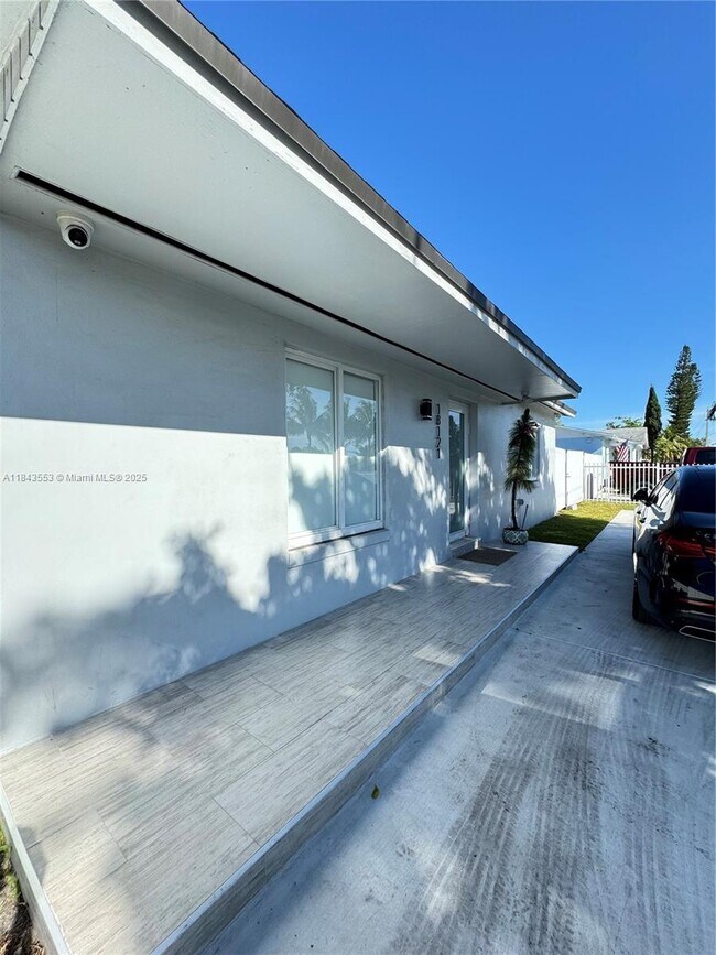 Building Photo - 18121 NW 32nd Ave