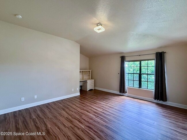 Building Photo - 4020 Millicent Cir