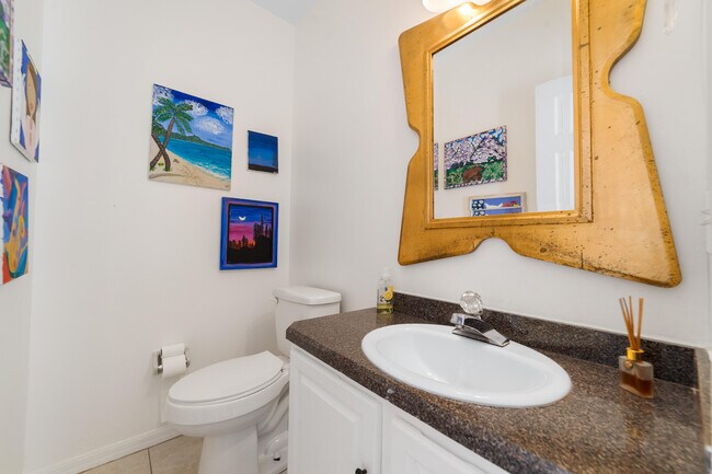 Building Photo - 3000 Conifer Dr