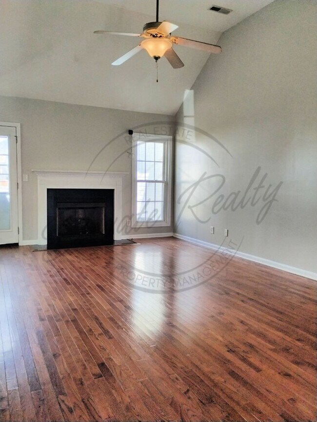 Building Photo - ON SPECIAL! THIS PROPERTY HAS A 1/2 OFF TH...